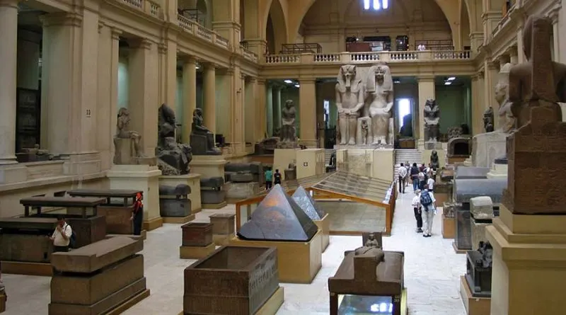 Discover ancient treasures at the Egyptian Museum on your 15-day Saudi Arabia and Egypt Tours with Nile Cruise.